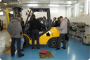 Форклифт. Обучение сервисных специалистов KOMATSU