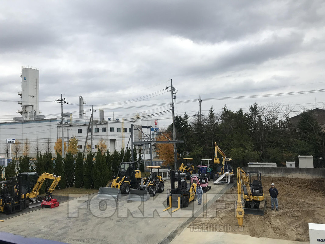 организовали тур в Японию, в г. Точиги, на завод по производству вилочных погрузчиков KOMATSU